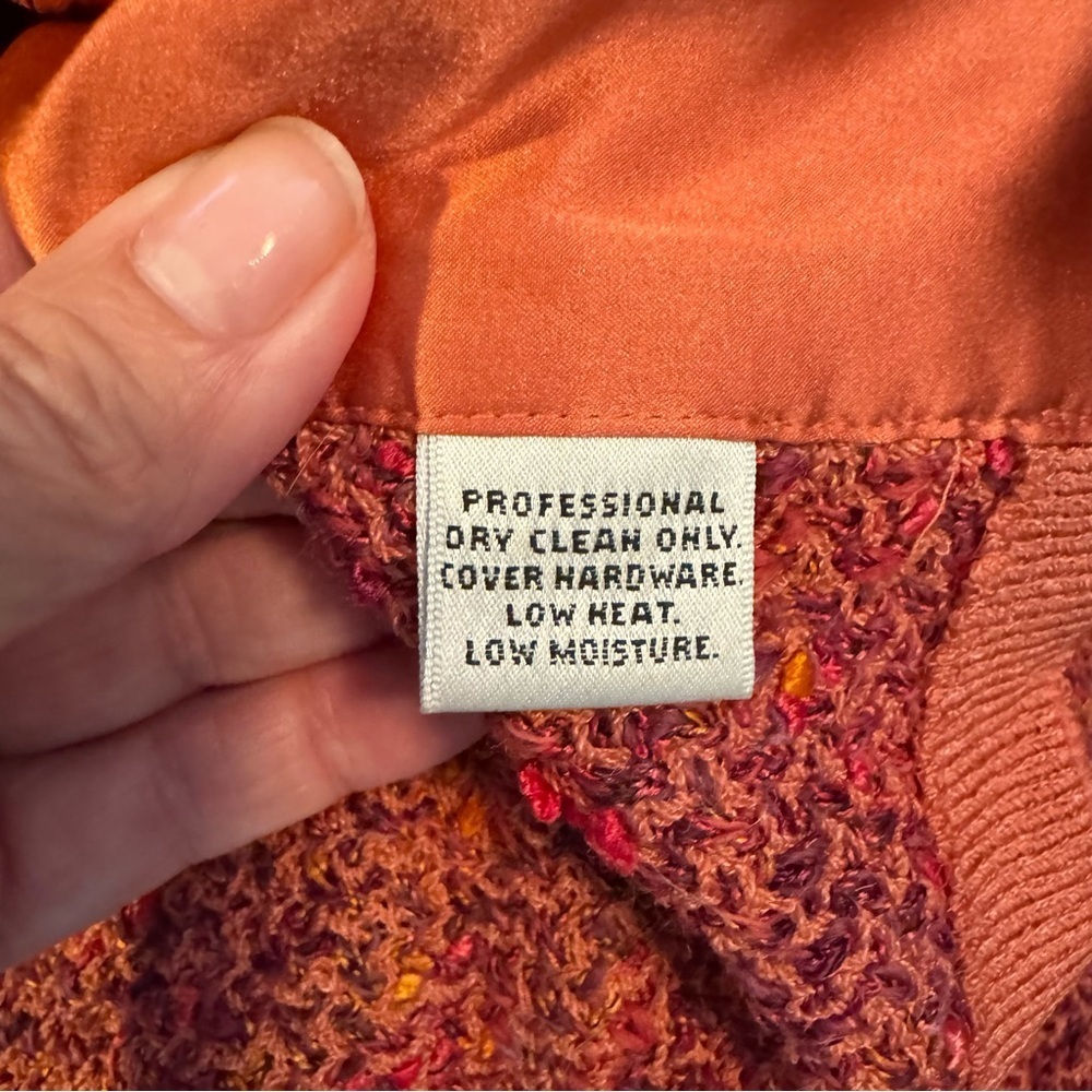 St. John Chic Pink and Orange Tweed Jacket - Picture 10 of 11